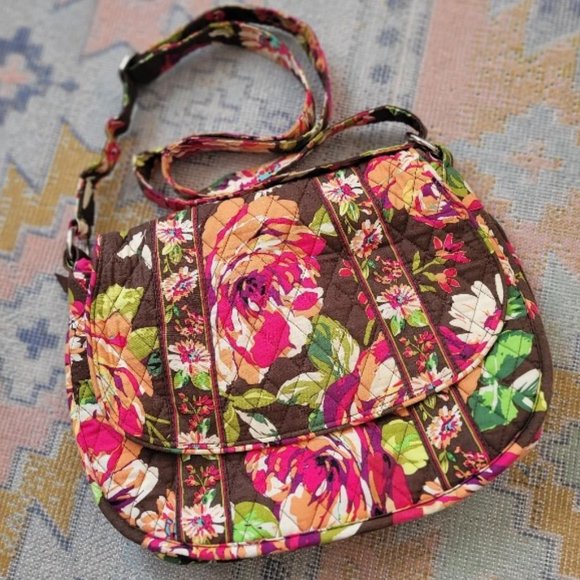 Vera Bradley Saddle Up RARE "English Rose" Crossbody - Picture 1 of 6